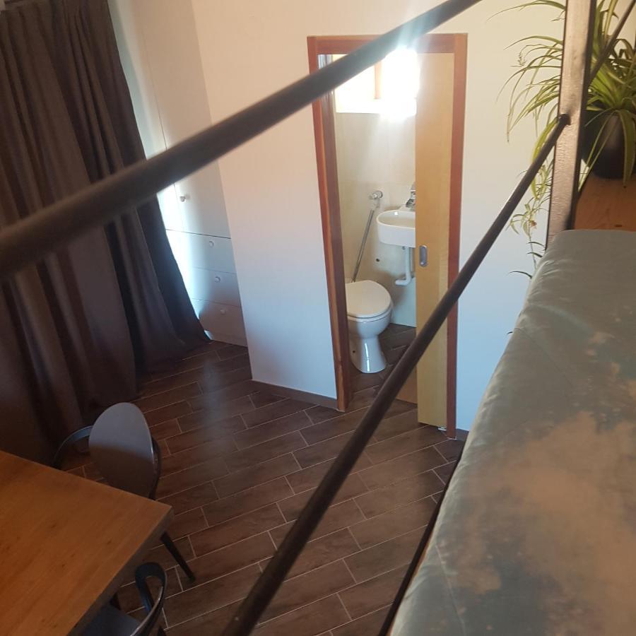 Jardin Kapetanova Kuca Lägenhet Veli Iž Exteriör bild