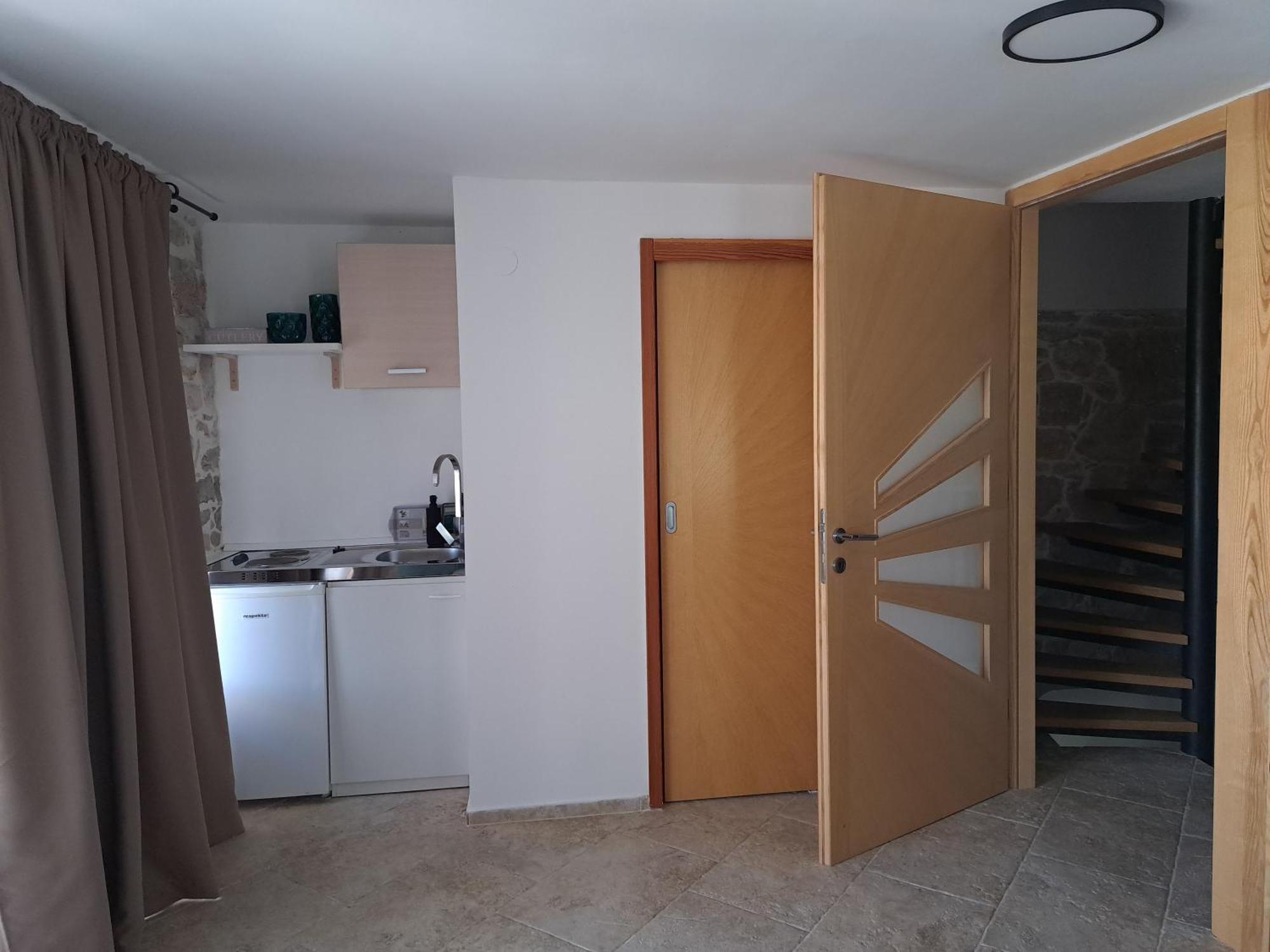 Jardin Kapetanova Kuca Lägenhet Veli Iž Exteriör bild