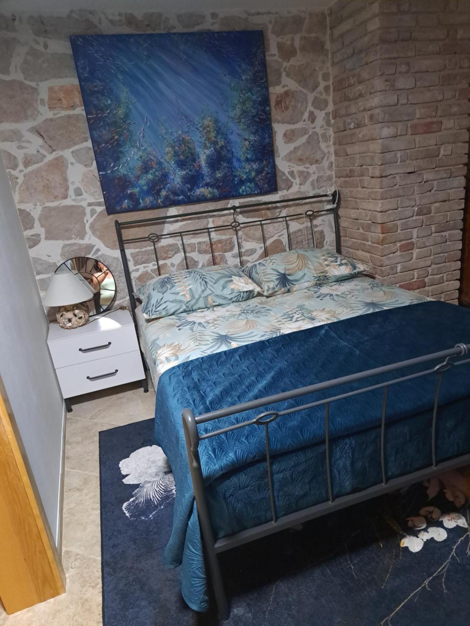 Jardin Kapetanova Kuca Lägenhet Veli Iž Exteriör bild
